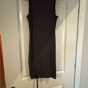 Elegant Black Sleeveless Dress